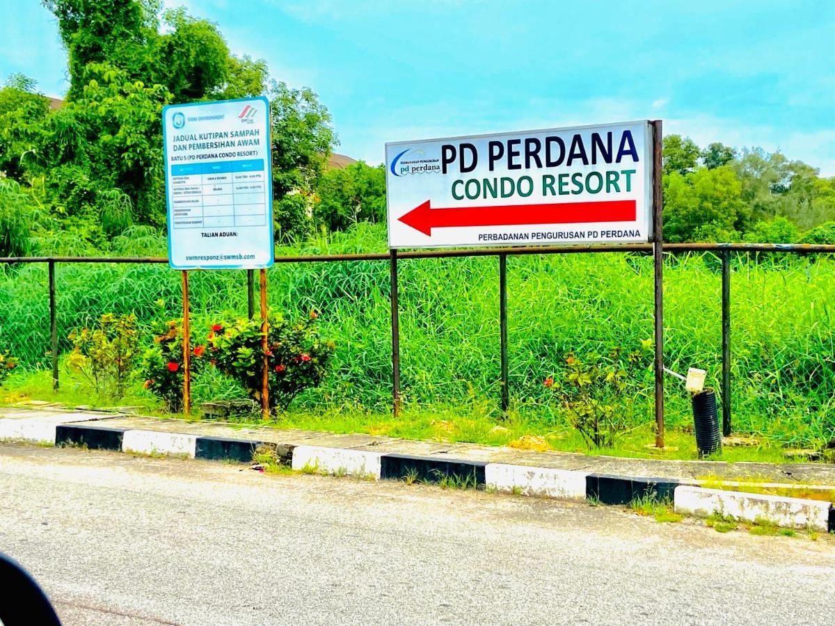 Smilez Homestay H102 & A306 At Pd Perdana Kondo Resort Порт-Диксон Экстерьер фото